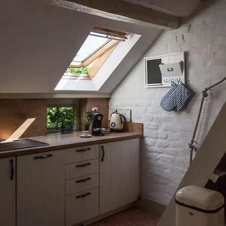 Ferienhaus Anno-1770 بيت للعطل Krummhörn